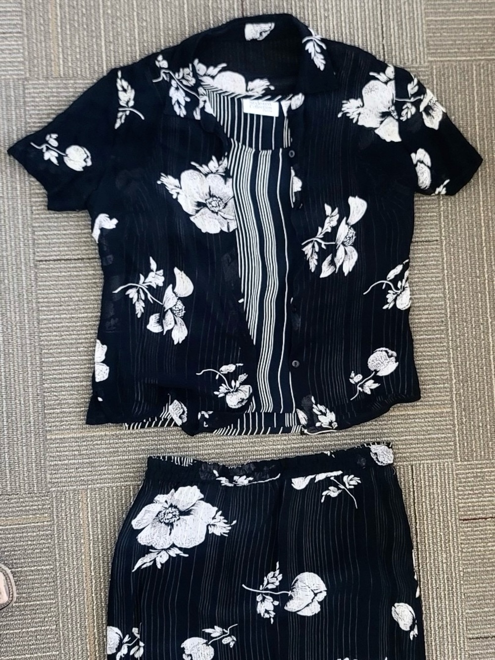 Vintage 90s Style & Co Petite 2-Piece Floral Stripe Set Black Cream Size 8P